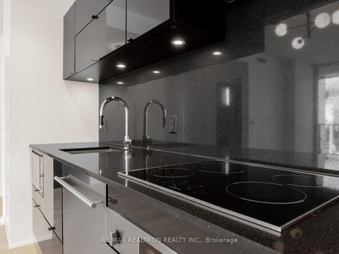 Photo 4 at 2308 - 125 Peter Street, Waterfront Communities C1, Toronto