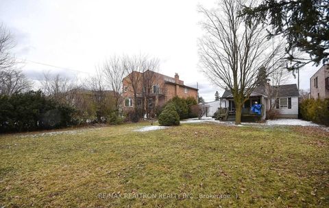 Photo 18 at 382 Drewry Avenue, Newtonbrook West, Toronto