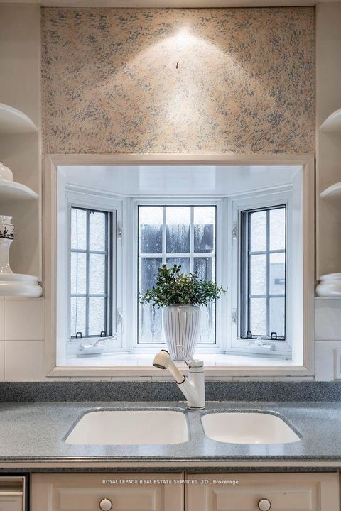 Photo 24 at 18 Queen Marys Drive, Kingsway South, Toronto