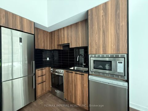 Photo 2 at 601 - 18 Maitland Terrace, Yonge Corridor, Toronto