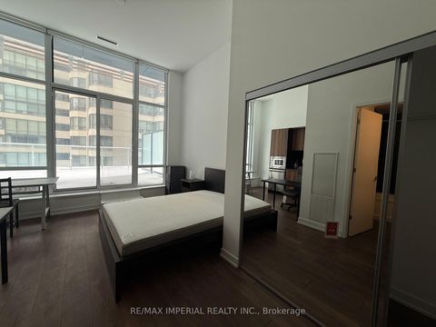 Photo 5 at 601 - 18 Maitland Terrace, Yonge Corridor, Toronto