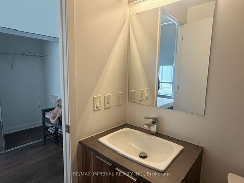 Photo 7 at 601 - 18 Maitland Terrace, Yonge Corridor, Toronto