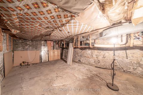 Photo 15 at 1059 Bathurst Street, Annex, Toronto