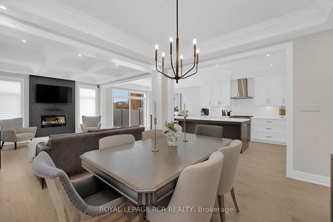 Photo 5 at 32 Tatton Court, King City, King