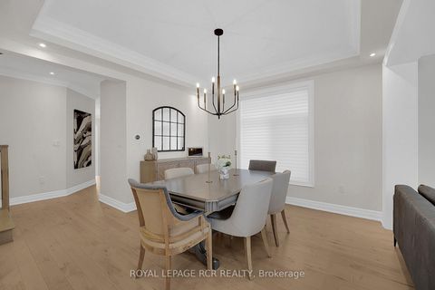 Photo 6 at 32 Tatton Court, King City, King