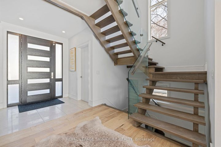 Photo 11 at 290 North Shore Boulevard E, LaSalle, Burlington