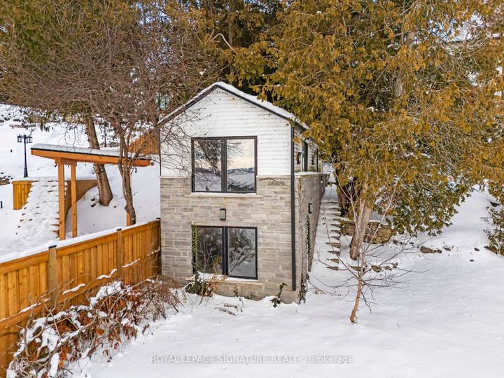 Photo 42 at 290 North Shore Boulevard E, LaSalle, Burlington