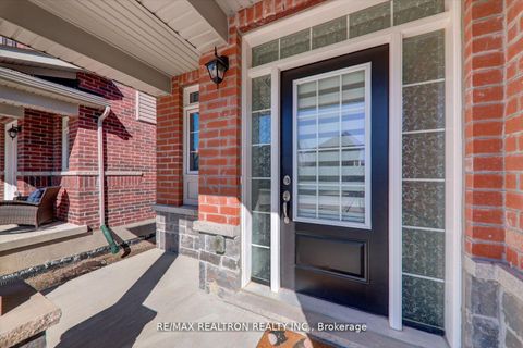 Photo 2 at 122 Cliff Thompson Court, Sutton & Jackson's Point, Georgina