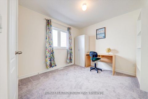 Photo 17 at 122 Cliff Thompson Court, Sutton & Jackson's Point, Georgina