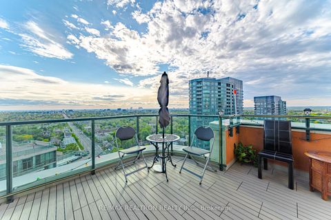 Photo 17 at LRG 7 - 7 Lorraine Drive, Willowdale West, Toronto