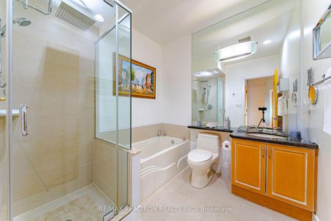 Photo 18 at LRG 7 - 7 Lorraine Drive, Willowdale West, Toronto