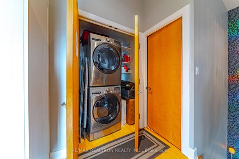 Photo 19 at LRG 7 - 7 Lorraine Drive, Willowdale West, Toronto