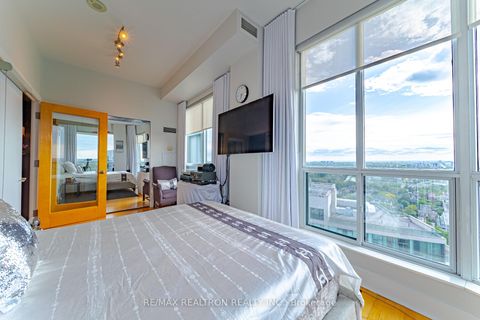 Photo 23 at LRG 7 - 7 Lorraine Drive, Willowdale West, Toronto