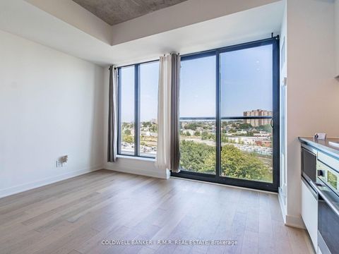 Photo 7 at 703 - 2720 Dundas Street W, Junction Area, Toronto