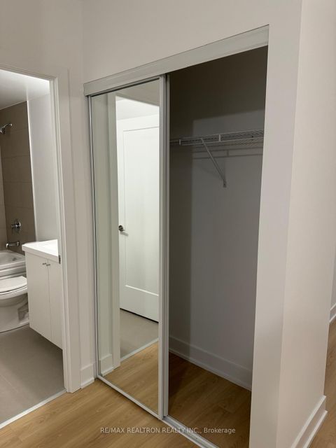 Photo 3 at 338 - 2545 Simcoe Street, Windfields, Oshawa