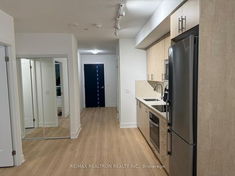 Photo 14 at 338 - 2545 Simcoe Street, Windfields, Oshawa