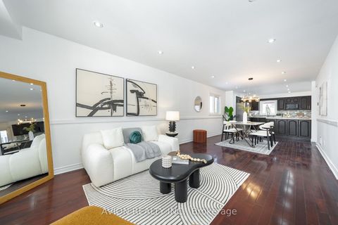 Photo 3 at 90 Penny Crescent, Markham Village, Markham