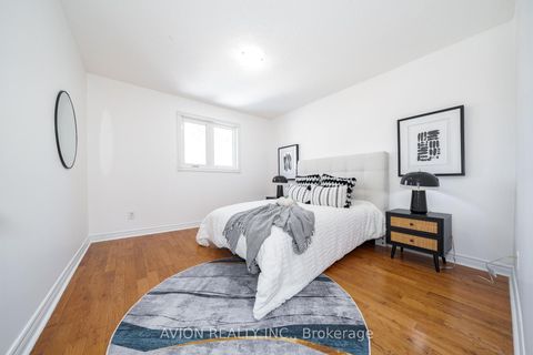 Photo 29 at 90 Penny Crescent, Markham Village, Markham