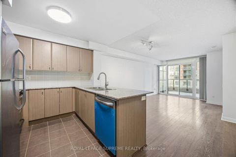 Photo 6 at 358 - 525 Wilson Avenue, Clanton Park, Toronto