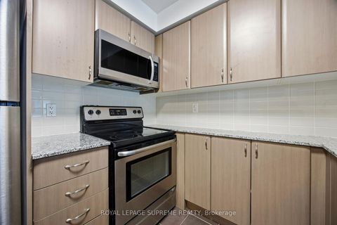 Photo 7 at 358 - 525 Wilson Avenue, Clanton Park, Toronto