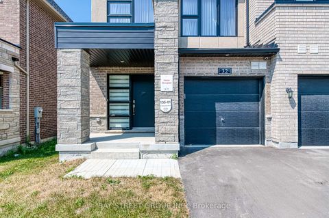 Photo 2 at 32 Jessica Antonella Street, Angus Glen, Markham