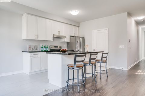 Photo 9 at 32 Jessica Antonella Street, Angus Glen, Markham