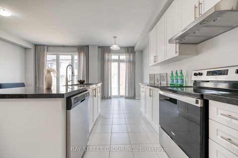 Photo 17 at 32 Jessica Antonella Street, Angus Glen, Markham