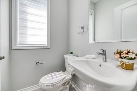 Photo 23 at 32 Jessica Antonella Street, Angus Glen, Markham