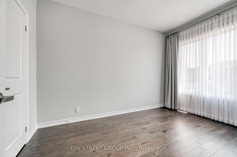 Photo 33 at 32 Jessica Antonella Street, Angus Glen, Markham