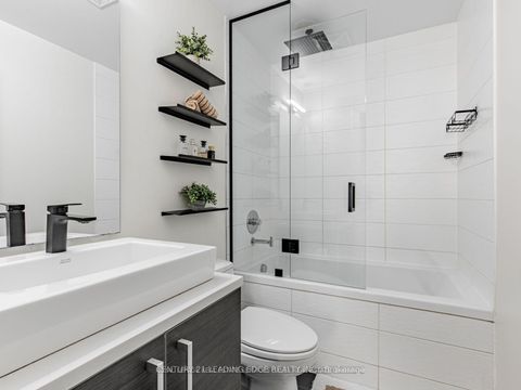 Photo 15 at 515 - 138 Princess Street, Moss Park, Toronto