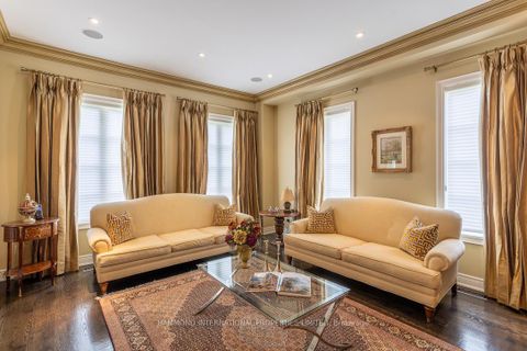 Photo 11 at 1 Sanibel Crescent, Uplands, Vaughan