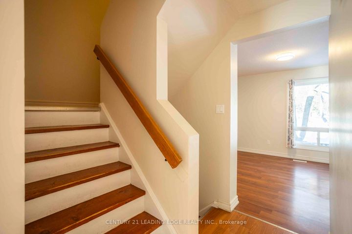 Photo 18 at 15 - 915 Inverhouse Drive, Clarkson, Mississauga