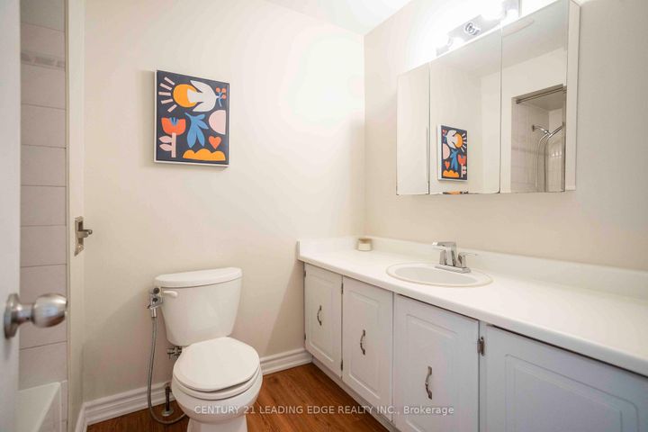 Photo 19 at 15 - 915 Inverhouse Drive, Clarkson, Mississauga