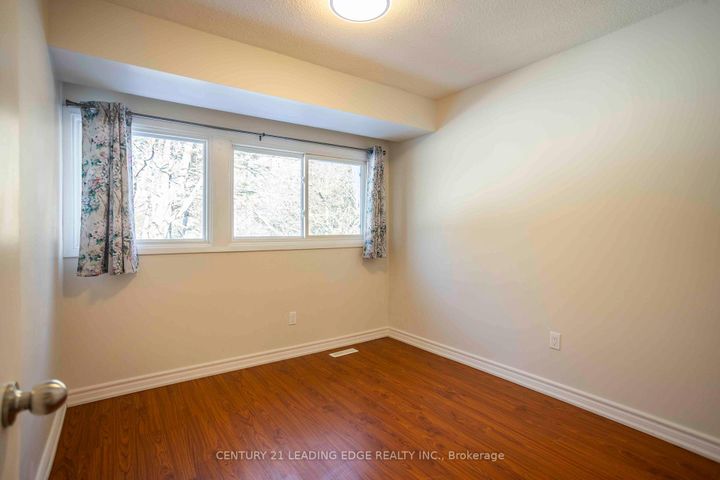 Photo 24 at 15 - 915 Inverhouse Drive, Clarkson, Mississauga