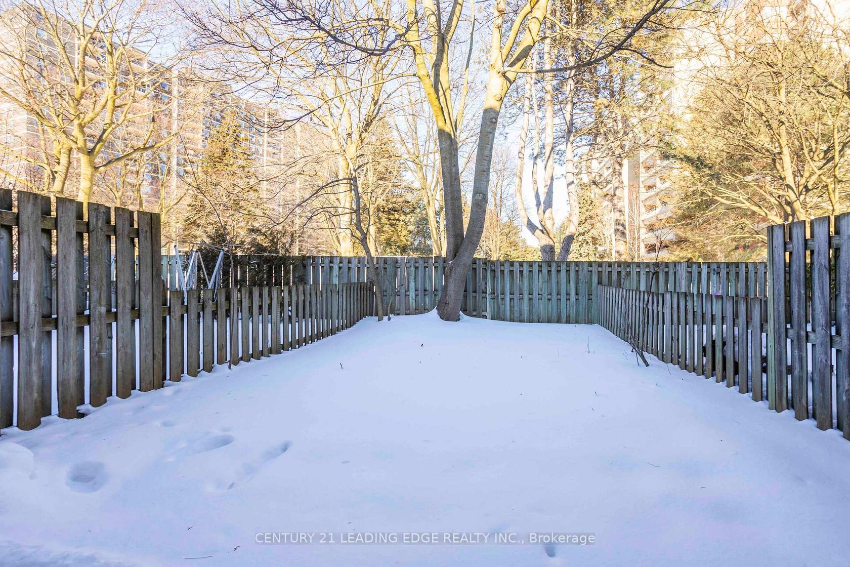 15 - 915 Inverhouse Drive, Clarkson, Mississauga 