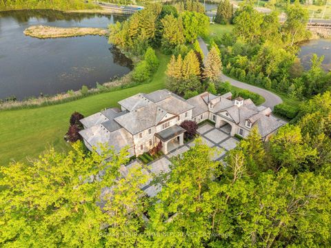 Photo 4 at 130 St. John's Side Road E, Aurora Village, Aurora