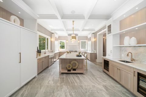 Photo 8 at 130 St. John's Side Road E, Aurora Village, Aurora