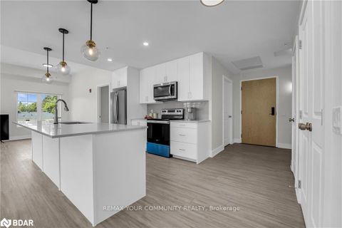 Photo 2 at 211 - 121 Mary Street, Creemore, Clearview