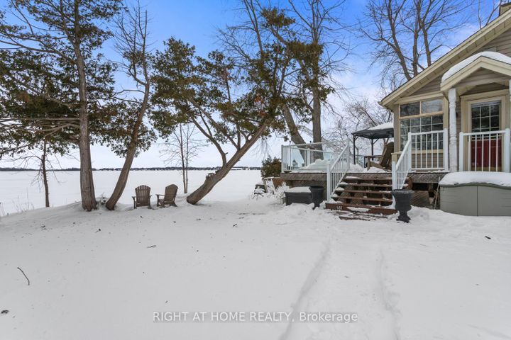 Photo 4 at 70 Colwell Circle NE, Rural Scugog, Scugog