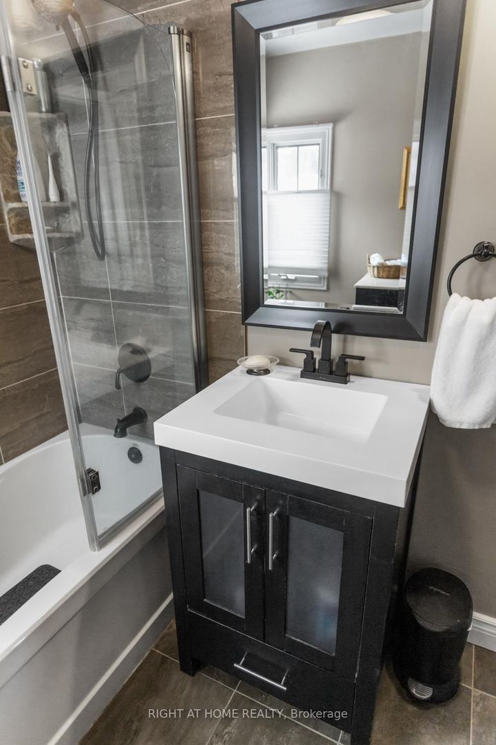 Photo 21 at 70 Colwell Circle NE, Rural Scugog, Scugog