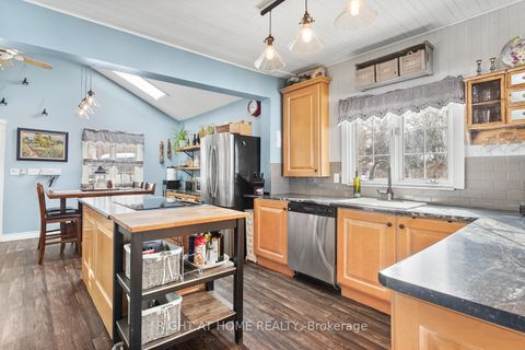 Photo 10 at 70 Colwell Circle NE, Rural Scugog, Scugog