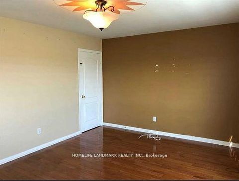 Photo 2 at 139 Raponi Circle, Rouge E11, Toronto