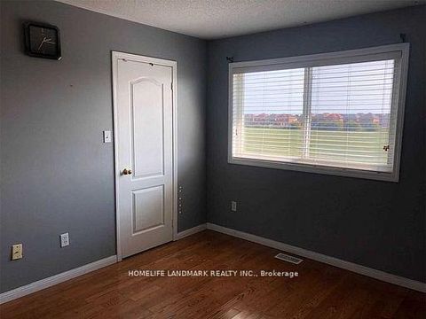 Photo 8 at 139 Raponi Circle, Rouge E11, Toronto