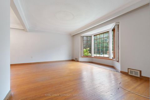 Photo 2 at 50 Wynn Road, Willowdale West, Toronto