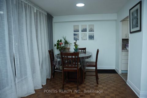 Photo 2 at 408 - 100 PRUDENTIAL Drive, Dorset Park, Toronto