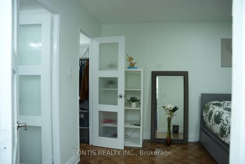 Photo 22 at 408 - 100 PRUDENTIAL Drive, Dorset Park, Toronto