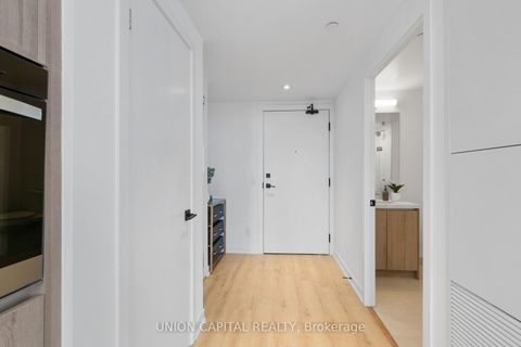 Photo 3 at 1612 - 319 Jarvis Street, Moss Park, Toronto