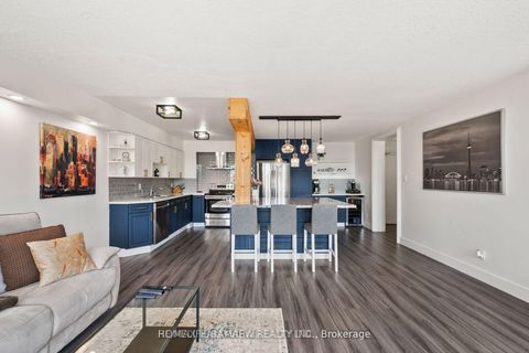 Photo 17 at 406 - 40 Baif Boulevard, North Richvale, Richmond Hill