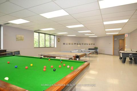 Photo 31 at 406 - 40 Baif Boulevard, North Richvale, Richmond Hill