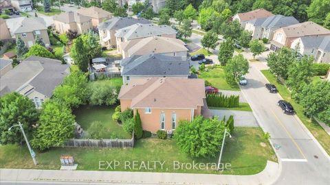 Photo 24 at 1 Vitlor Drive, Oak Ridges, Richmond Hill